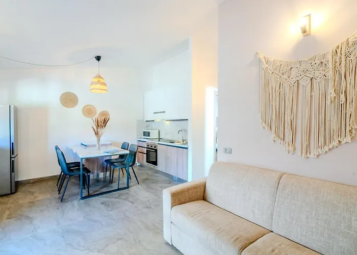 5min Dalla La Cinta - Elegante A * San Teodoro