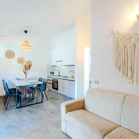 5min Dalla La Cinta - Elegante A * سان تيودورو