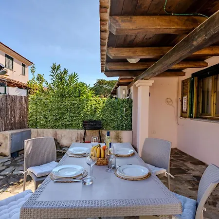 Apartment 5min Dalla La Cinta - Elegante A San Teodoro (Sardinia)