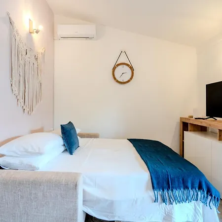 شقة 5min Dalla La Cinta - Elegante A سان تيودورو