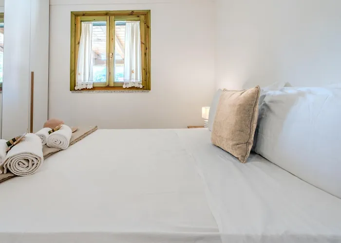 5min Dalla La Cinta - Elegante A Appartement