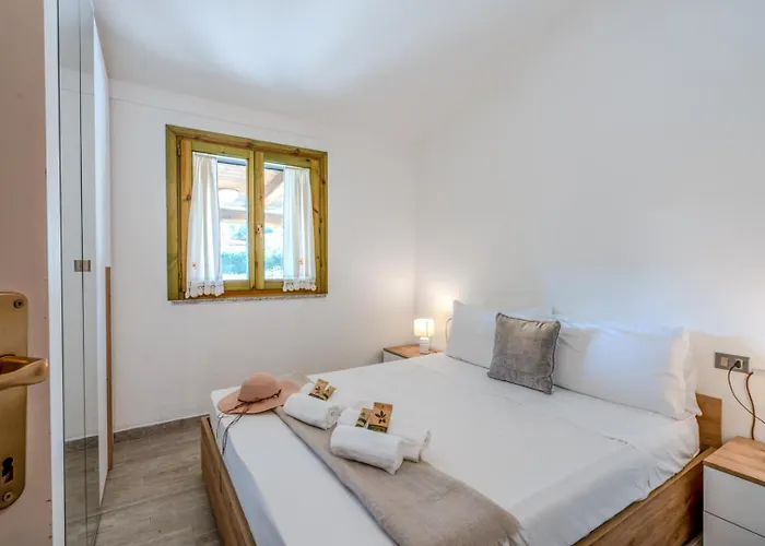 5min Dalla La Cinta - Elegante A Appartement