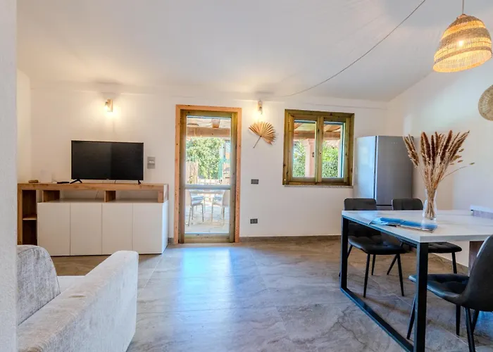 Appartement 5min Dalla La Cinta - Elegante A *
